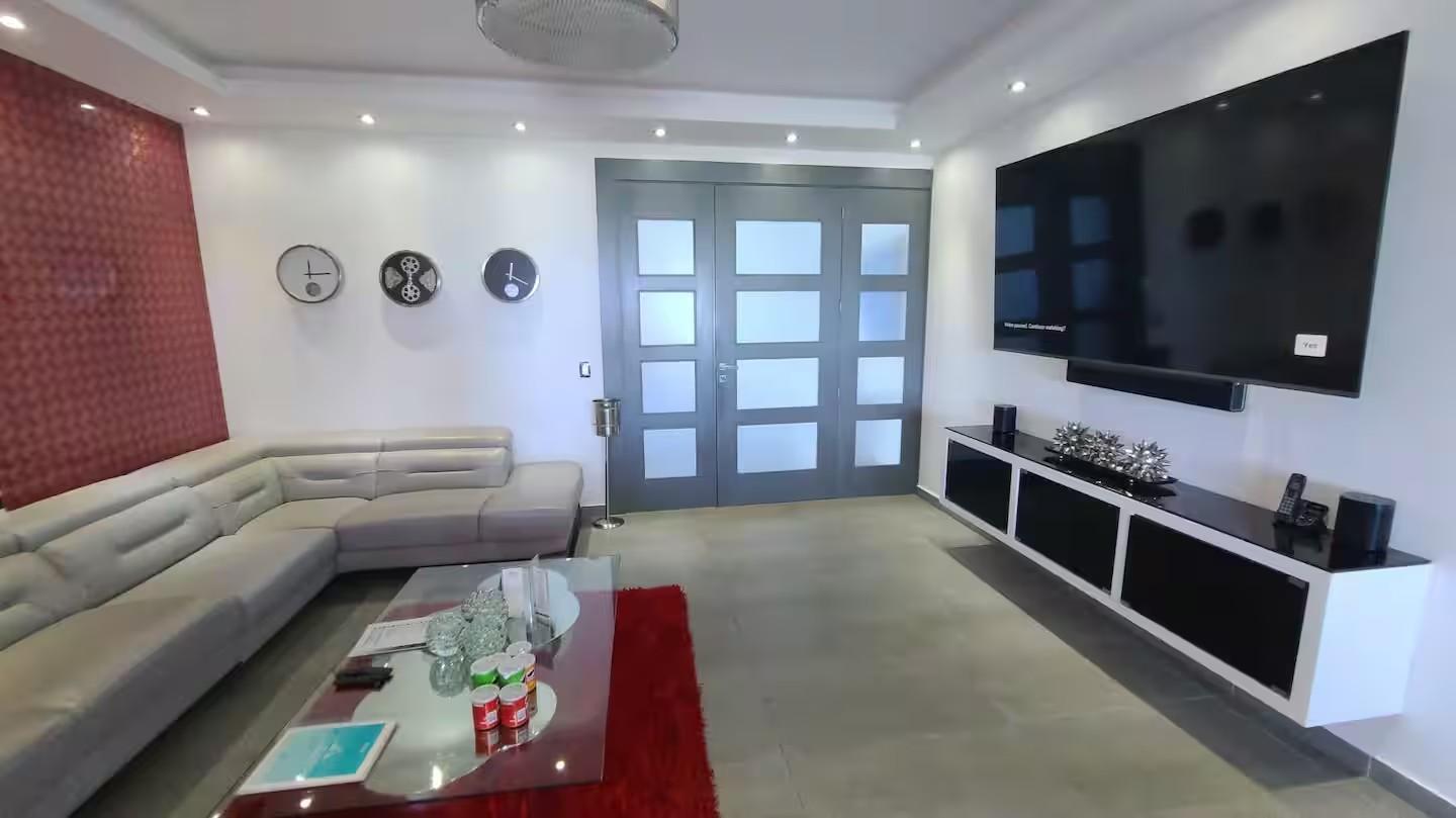 Villa Luxury at Star Hills, Puerto Plata — 12 Bedrooms, 2 Pools & Private Disco